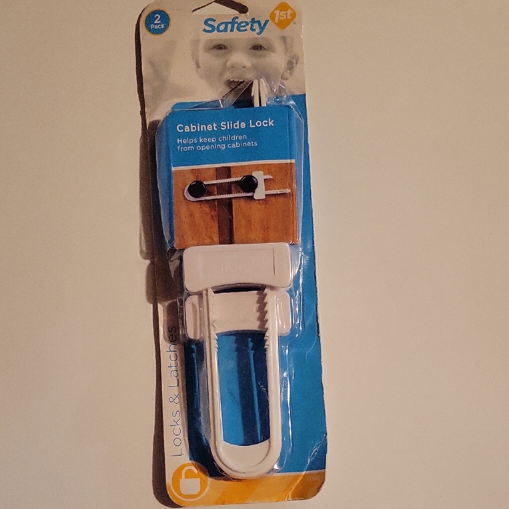 Cabinet Slide Lock
